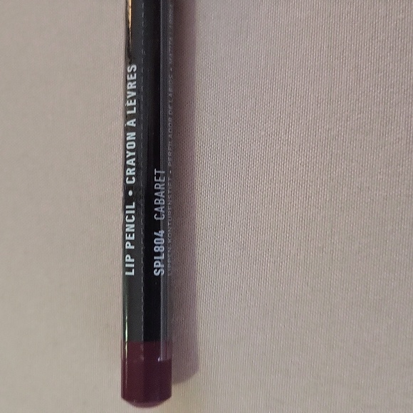 Lip Liner - Picture 3 of 3